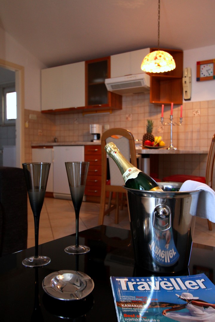 apartment, appartamento, apartman, appartement